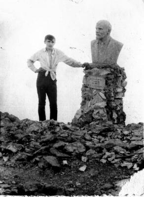 Прикрепленное изображение: Чатыр-Даг Эклизи-Бурун ок. 1969г img260а.jpg